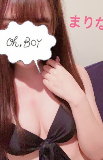 新人♡まりな