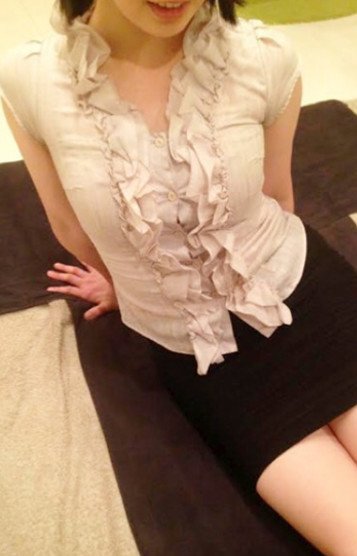 西条しのぶ 26歳