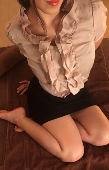 川島 向葵 31歳