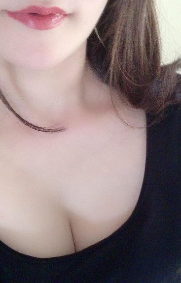 鈴野まゆ