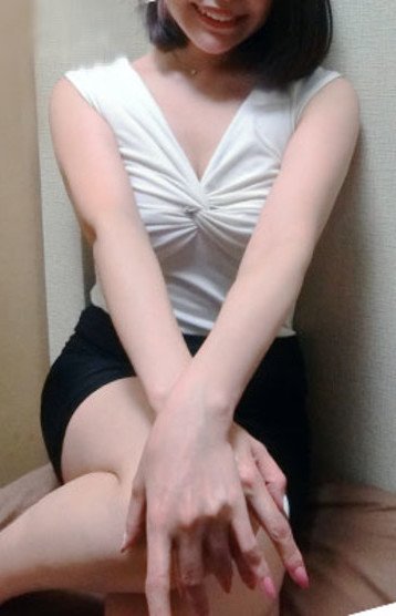 仲根すず