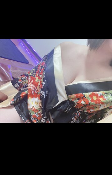 もも