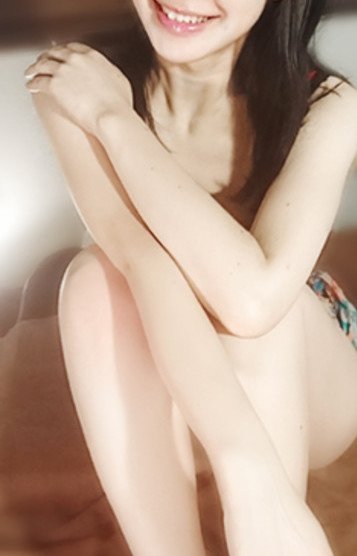 冴