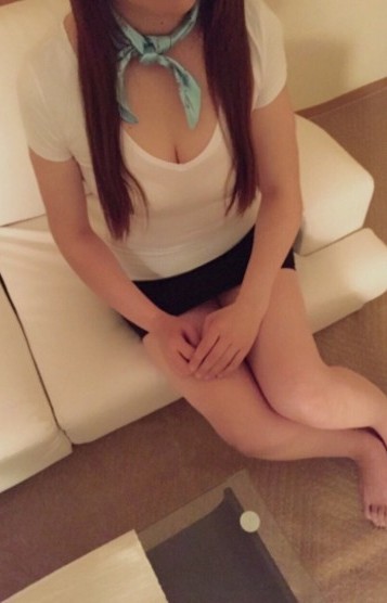 白石 もえ