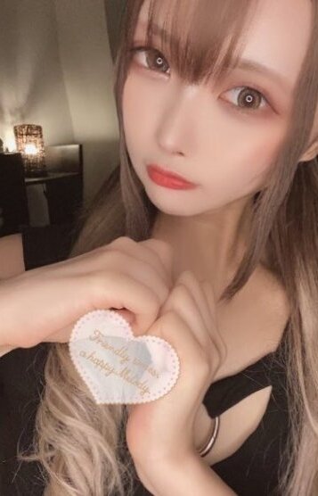 白石あみセラピスト