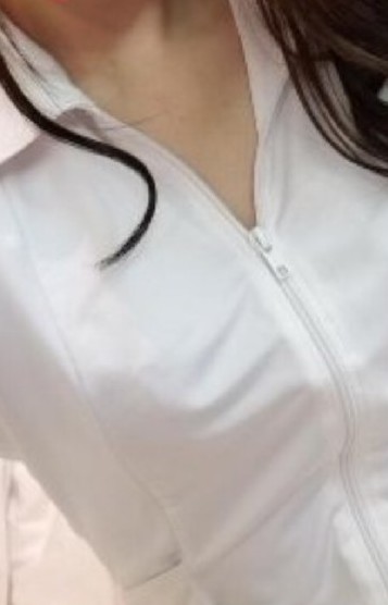 一条
