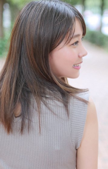 夏下彩芽✨