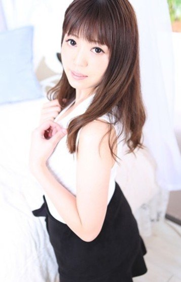百瀬れいな