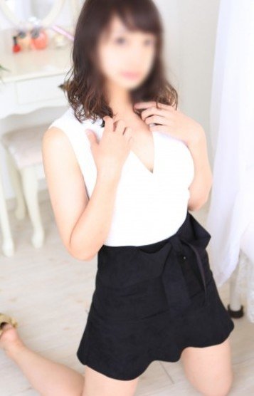 江川まこ