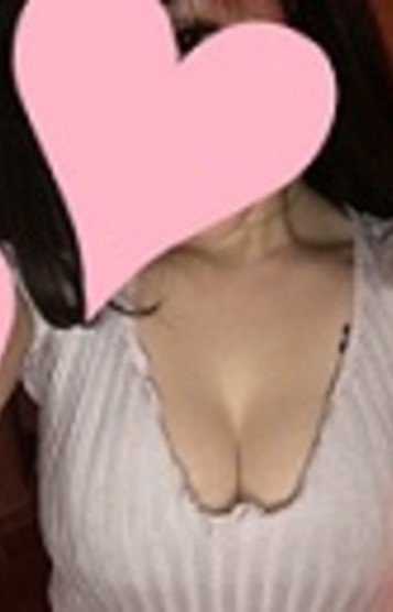 愛沢 ゆうか