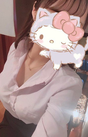 月野ひな