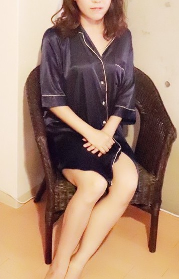 中条 せりな