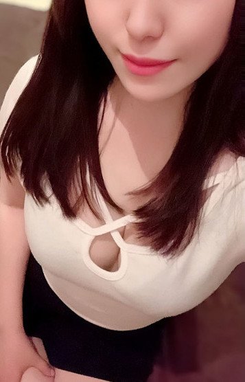 宇多田まい