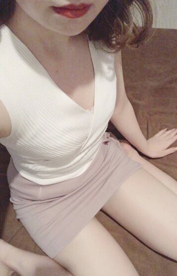みい