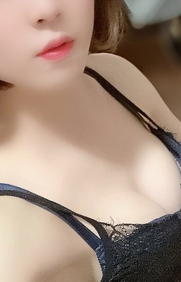 市川 愛
