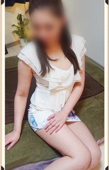 椎名かれん