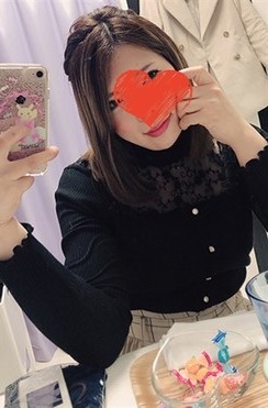 雛形あいく