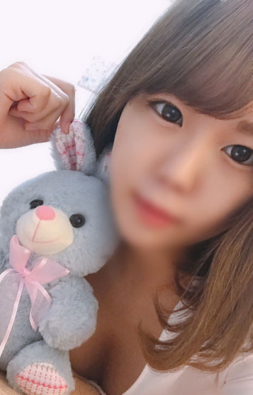 えみり