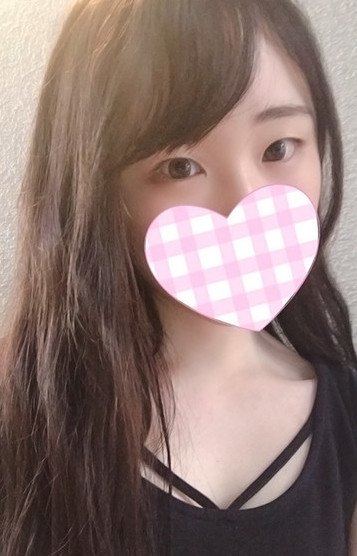 秋山 なぎさ