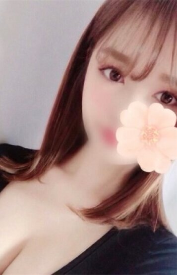 桃瀬かれん