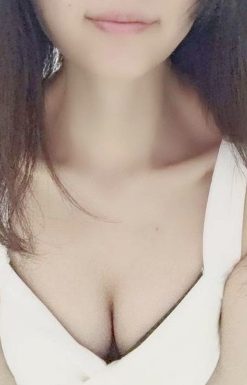 長谷川 菜穂