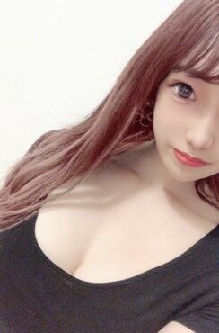藤咲あいり