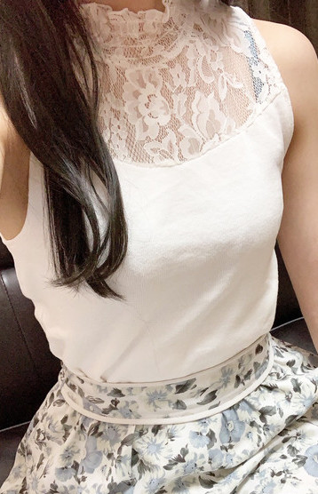 若月 りの