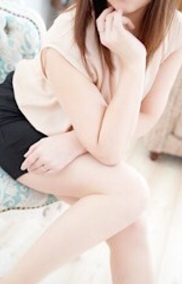 高岡 奈央