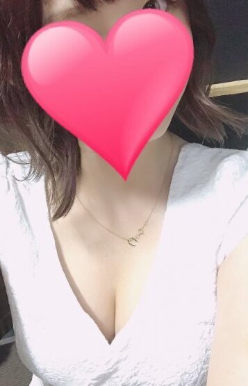 安東あや