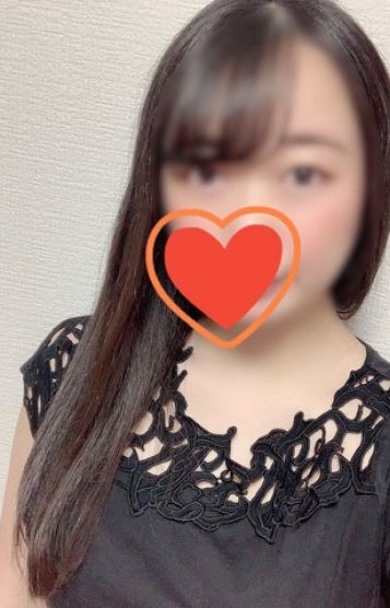 中川 ゆうな