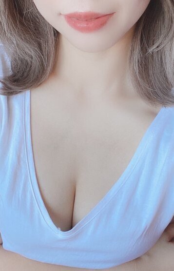 和泉 かれん