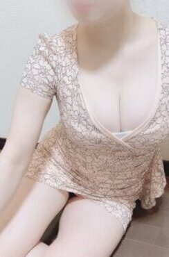 安達みれい