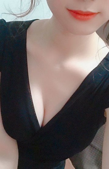 片桐 もえ