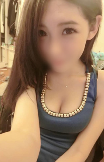 土田 アンナ