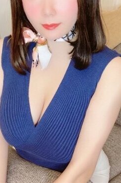 中條 ひびき