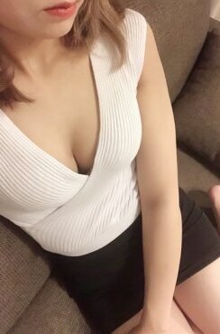 橘 ゆみ【新人】
