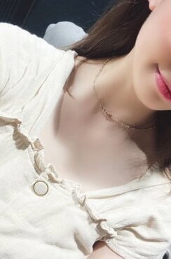 あいな