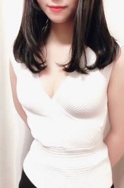 秋元遥