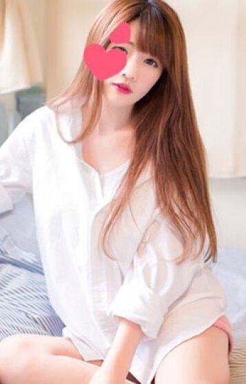 桜井ひな