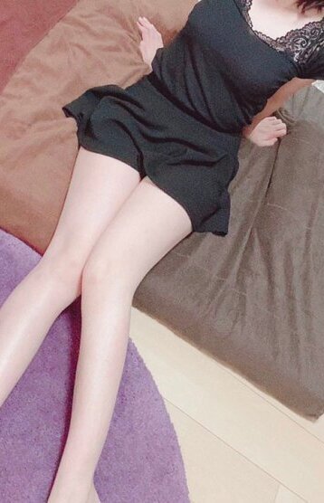 亜衣菜(アイナ)