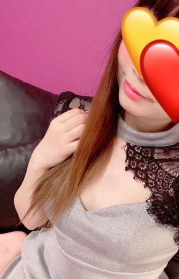 愛沢 美優